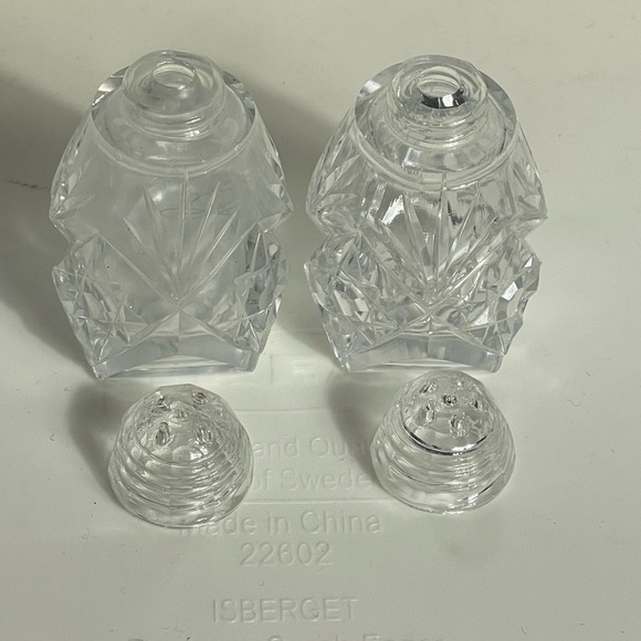 Vintage Bohemia Czech Republic Glass Crystal Salt Pepper Shakers Set Glass Caps - Picture 3 of 7